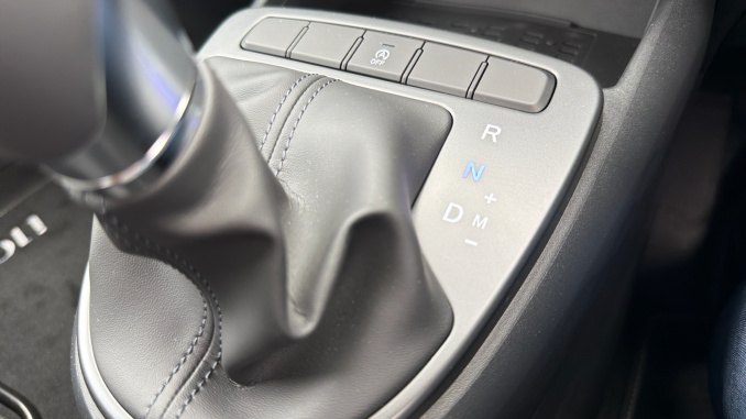 Hyundai i10 1.0 [63] Advance 5dr Auto [Nav] Petrol Hatchback - Image 22